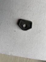 Unterlage schwarz für die Türaußengriffe...